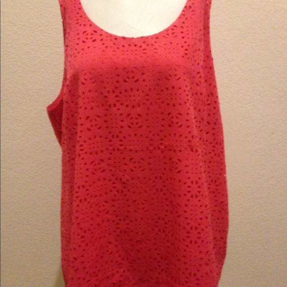 Coral Laser Cut Tank Top - Picture 4 of 5